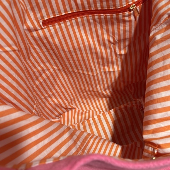 Shiraleah Pink Bag tote beach terry cloth pockets NEW carry all - Picture 2 of 5
